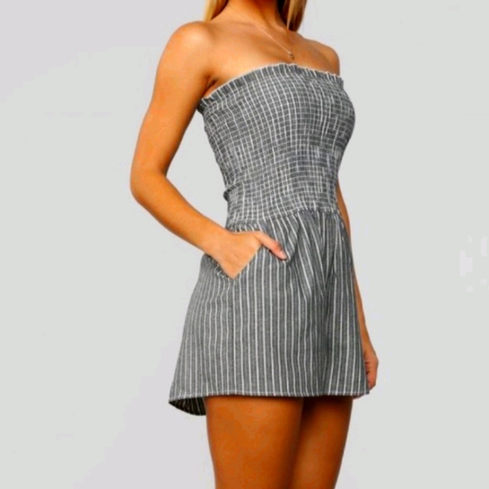 FASHION NOVA sent with Kisses Romper